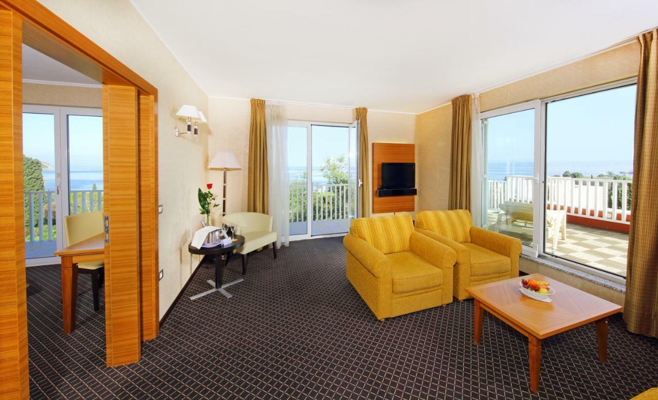 Hotel Mirta - San Simon Resort Izola Bagian luar foto